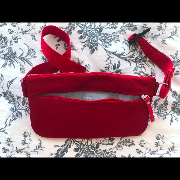 Lululemon Travel Pooch VII - Picture 5 of 9